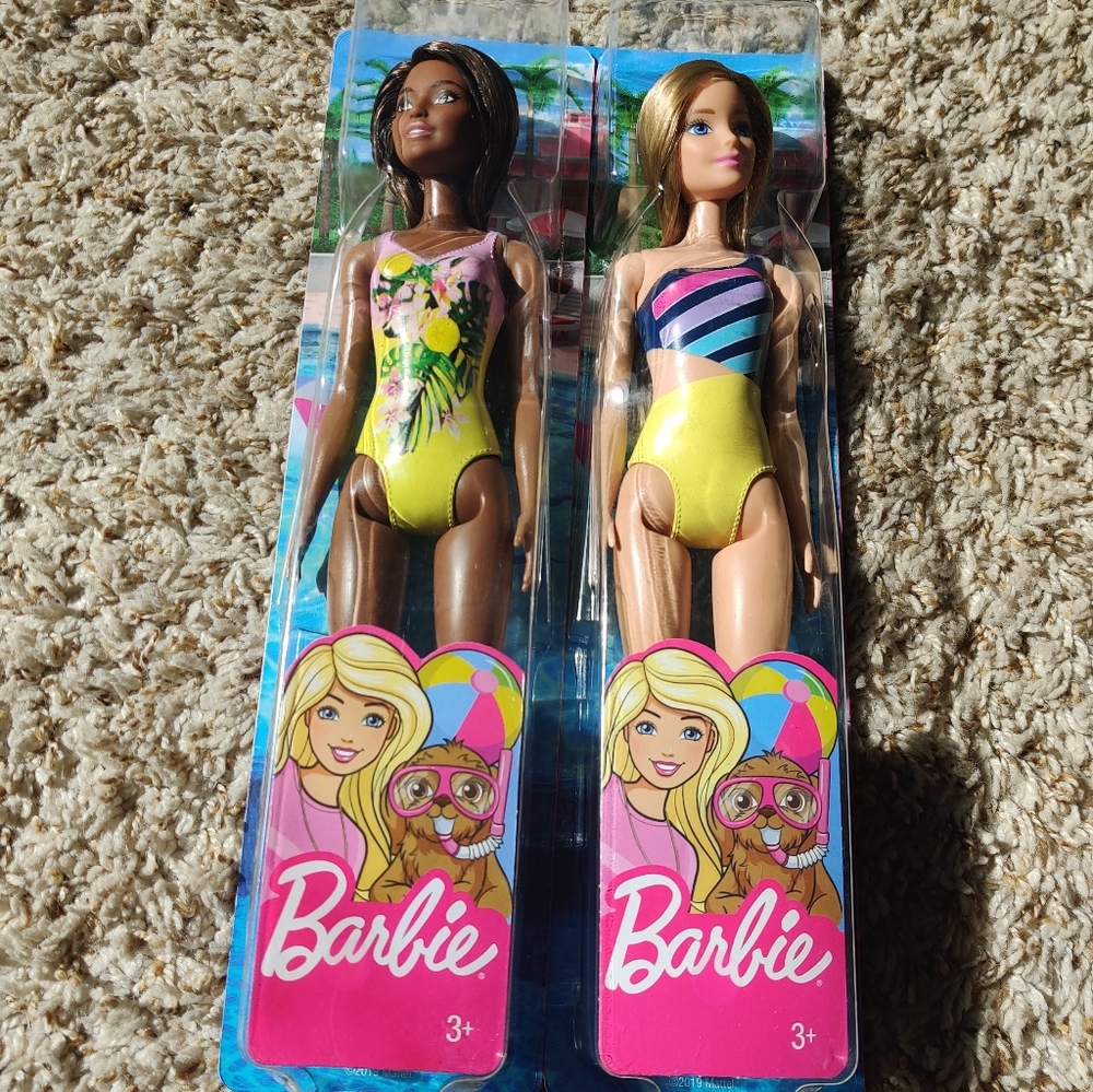 Barbie doll bundle